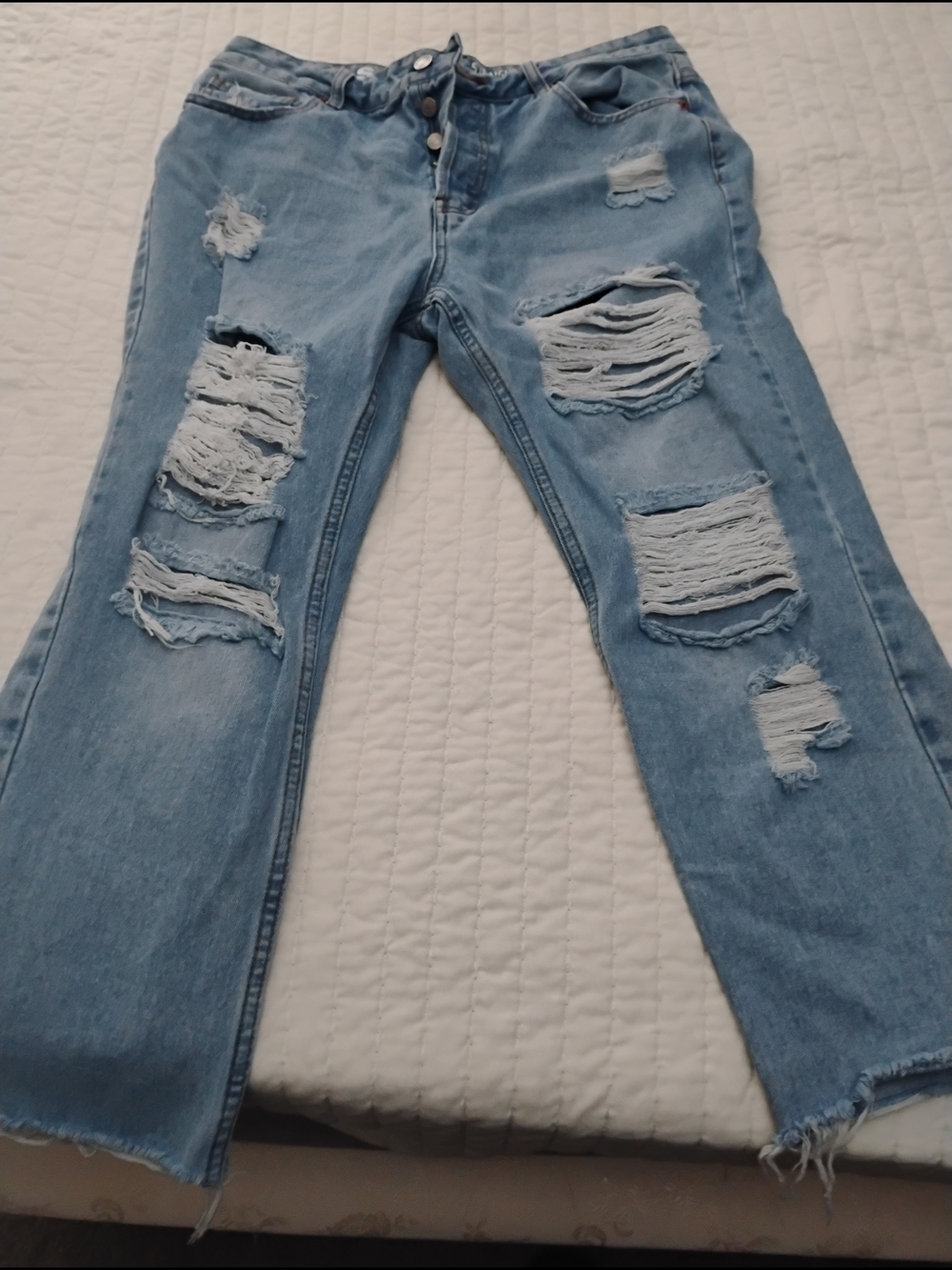 Distressed Light Blue Wide-Leg Women's Jeans
